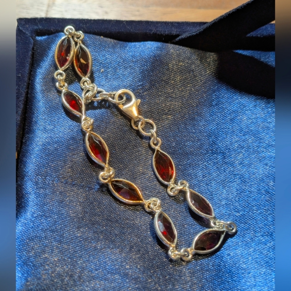 Sterling Silver & Garnet Marquise Bracelet – January Birthstone